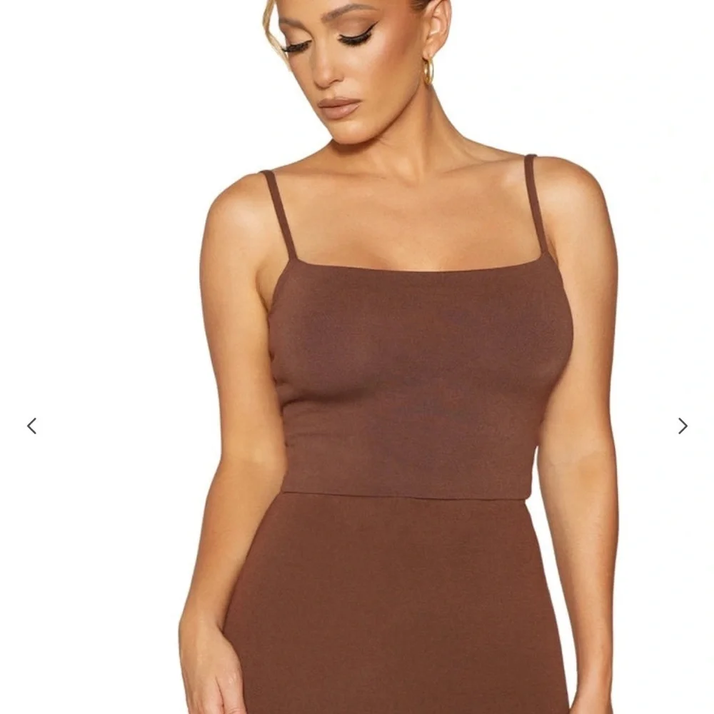 NAKED WARDROBE SOLID VIBES CHOCOLATE BROWN CROP TANK XL